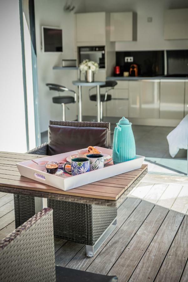 Sous Les Oliviers - Jacuzzi - Charming Couette-café Saint-Maximin
